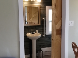 C4-washroom