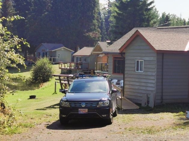 https://moosehavenresort.com/dev/wp-content/uploads/2025/06/2-parking.jpg