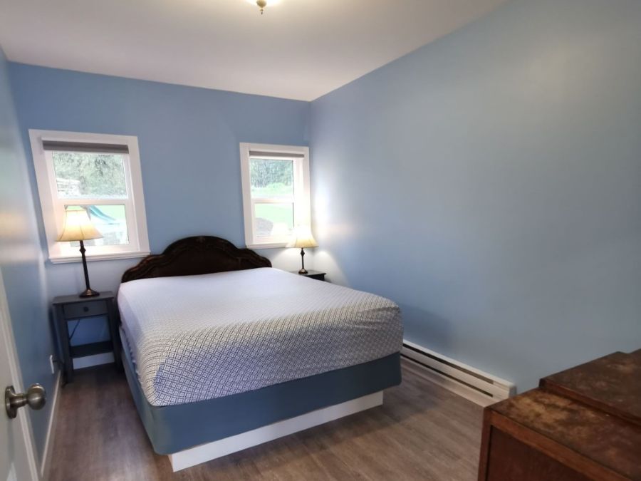 https://moosehavenresort.com/dev/wp-content/uploads/2026/06/bedroomc2.jpg